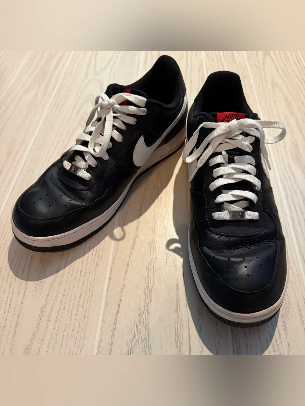 Nike Air Force 1 Low Men’s 13 Black White Red Leather Sneakers